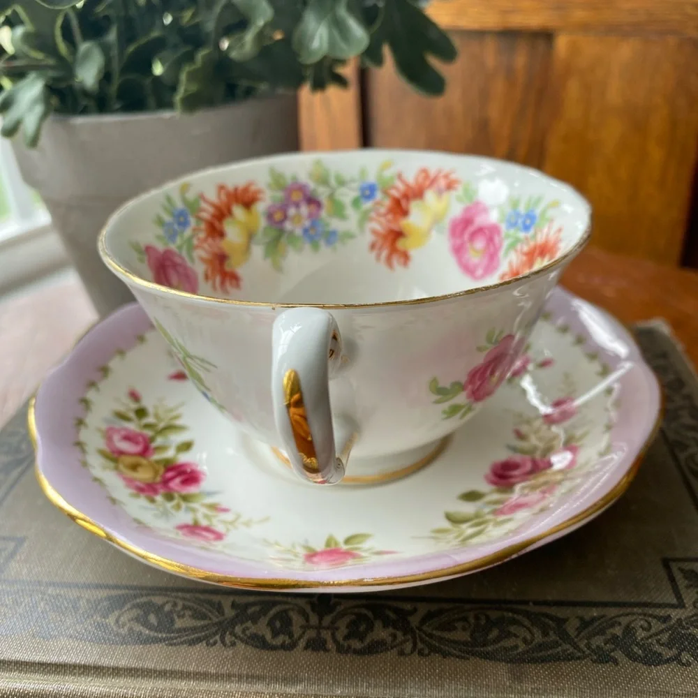 Royal Chelsea English Bone China Floral Teacup and Saucer Set EUC